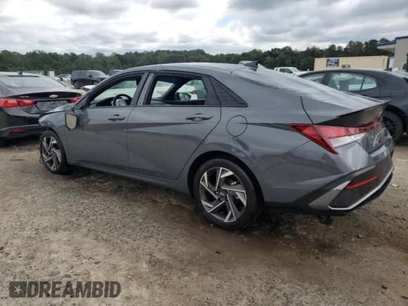 2025 Hyundai Elantra SEL Sport с VIN KMHLM4DG3SU019097, выставлен на аукционе Copart как лот 84553665 с пробегом 15 326 миль миль и Чистый • Clean title. История ставок и продаж доступна на DreamBid. Изображение 2.