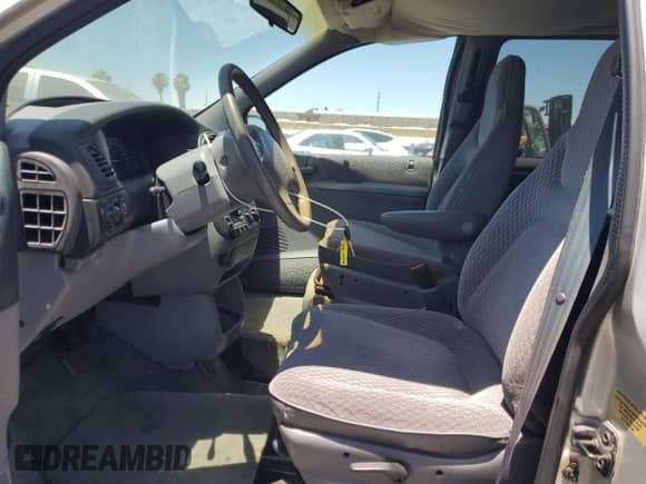 2000 Dodge Caravan SE с VIN 1B4GP44R0YB528936, выставлен на аукционе Copart как лот 64148625 с пробегом 84 596 миль миль и Чистый • Clean title. История ставок и продаж доступна на DreamBid. Изображение 7.