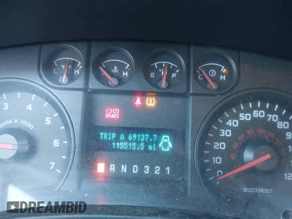 2010 Ford F-150 XL with VIN 1FTMF1C81AKE77467, listed as a IAAI auction lot 41396137 with 115,515 mi miles and . Bid and sale history available at DreamBid. Image 7.