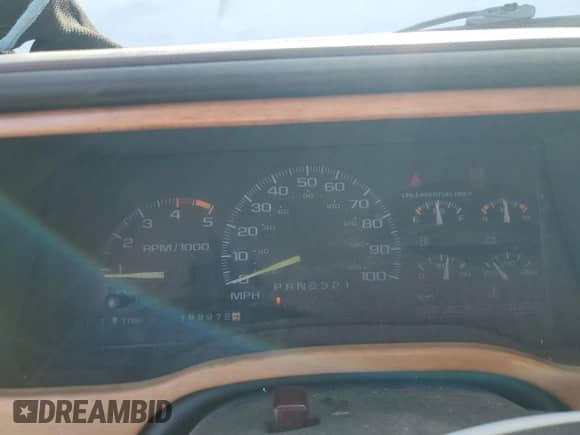1995 GMC Sierra 1500 z VIN 1GDEK19K0SE515897, wystawiony jako Copart lot #82008445 z przebiegiem 169 972 mil mil oraz Szkoda całkowita • Salvage title. Historia ofert i sprzedaży dostępna na DreamBid. Obrazek 9.
