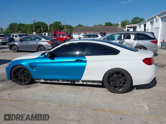 2018 BMW 4 Series 440i with VIN WBA4W7C59JAB87539, listed as a IAAI auction lot 41895024 with 73,228 mi miles and . Bid and sale history available at DreamBid. Image 14.