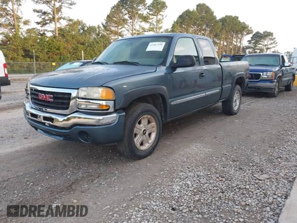 2006 GMC Sierra 1500 SLE1 z VIN 2GTEK19B061111364, wystawiony jako IAAI lot #42487299 z przebiegiem 173 736 mil mil oraz . Historia ofert i sprzedaży dostępna na DreamBid. Obrazek 2.