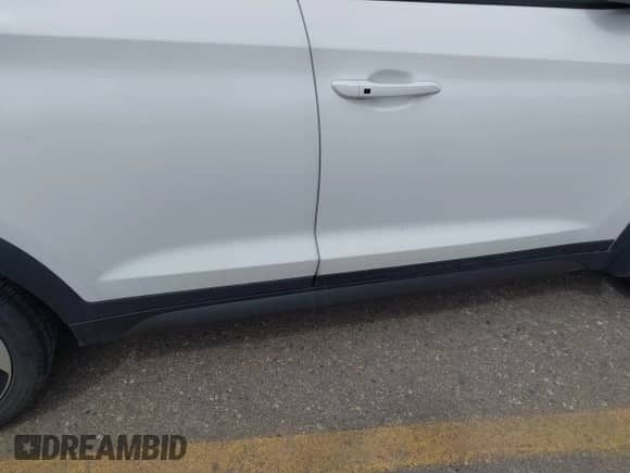 2016 Hyundai Tucson Sport z VIN KM8J3CA21GU253307, wystawiony jako IAAI lot #41998390 z przebiegiem 114 977 mil mil oraz . Historia ofert i sprzedaży dostępna na DreamBid. Obrazek 6.