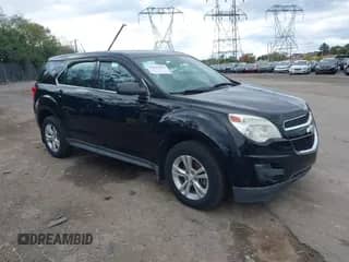 2013 Chevrolet Equinox LS z VIN 2GNALBEK8D1268250, wystawiony jako IAAI lot #43503053 z przebiegiem 104 647 mil mil oraz . Historia ofert i sprzedaży dostępna na DreamBid. Obrazek 1.