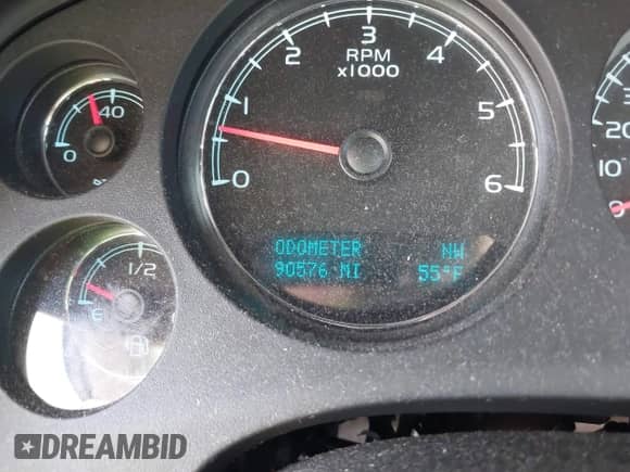 2011 Chevrolet Silverado 1500 LTZ with VIN 1GCRCTE06BZ327185, listed as a IAAI auction lot 43294145 with 90,576 mi miles and . Bid and sale history available at DreamBid. Image 7.