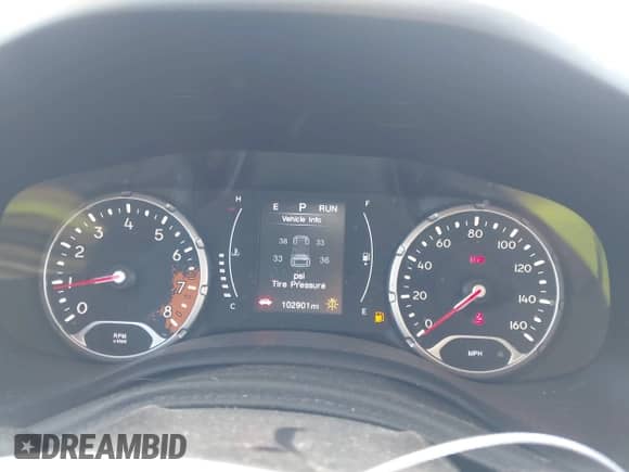 2017 Jeep Renegade Latitude с VIN ZACCJABB0HPG26653, выставлен на аукционе IAAI как лот 43349795 с пробегом 102 901 миль миль и . История ставок и продаж доступна на DreamBid. Изображение 7.