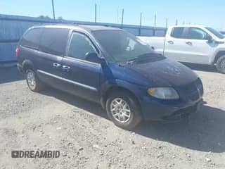2002 Dodge Caravan Sport with VIN 1B4GP443X2B707150, listed as a IAAI auction lot 43446280 with 223,264 mi miles and . Bid and sale history available at DreamBid. Image 1.