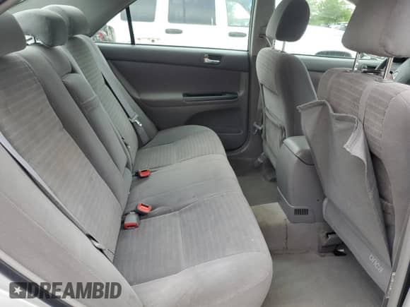 2005 Toyota Camry STD with VIN 4T1BE32K95U567703, listed as a Copart auction lot 70098995 with 141,812 mi miles and Salvage title. Bid and sale history available at DreamBid. Image 10.