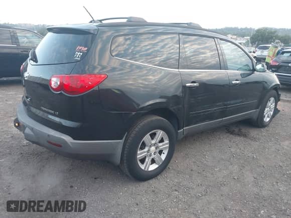 2011 Chevrolet Traverse 1LT with VIN 1GNKVGED6BJ306459, listed as a IAAI auction lot 43110845 with 90,495 mi miles and . Bid and sale history available at DreamBid. Image 4.