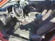 2013 Hyundai Veloster w/Black Int z VIN KMHTC6AD2DU126699, wystawiony jako Copart lot #57329805 z przebiegiem 85 303 mil mil oraz Szkoda całkowita • Salvage title. Historia ofert i sprzedaży dostępna na DreamBid. Obrazek 7.