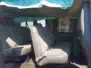 2018 Chevrolet Express Passenger LT z VIN 1GAZGPFPXJ1234974, wystawiony jako IAAI lot #41753701 z przebiegiem 190 343 mil mil oraz . Historia ofert i sprzedaży dostępna na DreamBid. Obrazek 8.