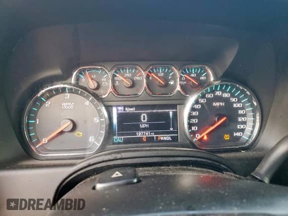 2017 Chevrolet Tahoe LS with VIN 1GNSCAKC1HR364438, listed as a Copart auction lot 80368625 with 197,741 mi miles and Salvage title. Bid and sale history available at DreamBid. Image 9.