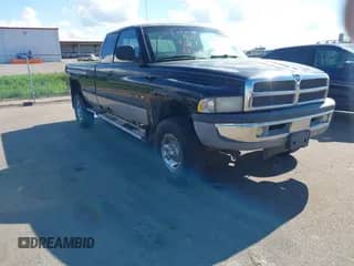 1999 Dodge 2500 с VIN 1B7KF23W5XJ614503, выставлен на аукционе IAAI как лот 43026021 с пробегом 153 606 миль миль и . История ставок и продаж доступна на DreamBid. Изображение 1.