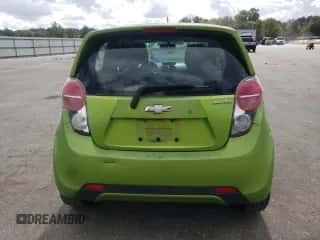 2014 Chevrolet Spark LS z VIN KL8CB6S99EC517785, wystawiony jako Copart lot #82302815 z przebiegiem 74 784 mil mil oraz Szkoda całkowita • Salvage title. Historia ofert i sprzedaży dostępna na DreamBid. Obrazek 6.