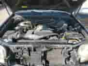 2004 Toyota Tundra SR5 z VIN 5TBET34104S453368, wystawiony jako Copart lot #87469845 z przebiegiem 271 497 mil mil oraz Czysty tytuł • Clean title. Historia ofert i sprzedaży dostępna na DreamBid. Obrazek 11.