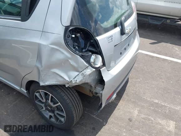 2013 Chevrolet Spark LT с VIN KL8CF6S90DC511036, выставлен на аукционе IAAI как лот 42823599 с пробегом 73 321 миль миль и . История ставок и продаж доступна на DreamBid. Изображение 6.
