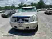 2008 Cadillac Escalade EXT with VIN 3GYFK62888G133696, listed as a Copart auction lot 64987035 with 163,620 mi miles and Salvage title. Bid and sale history available at DreamBid. Image 13.
