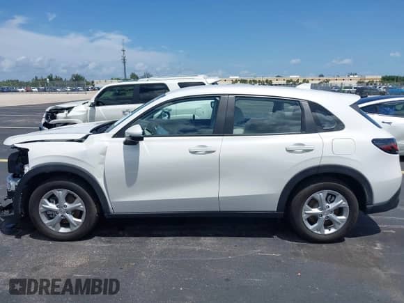 2025 Honda HR-V LX with VIN 3CZRZ1H30SM734164, listed as a IAAI auction lot 43072972 with 3,663 mi miles and . Bid and sale history available at DreamBid. Image 15.
