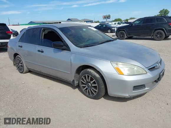 2007 Honda Accord VP с VIN 1HGCM56107A145222, выставлен на аукционе IAAI как лот 42837676 с пробегом 279 432 миль миль и . История ставок и продаж доступна на DreamBid. Изображение 1.