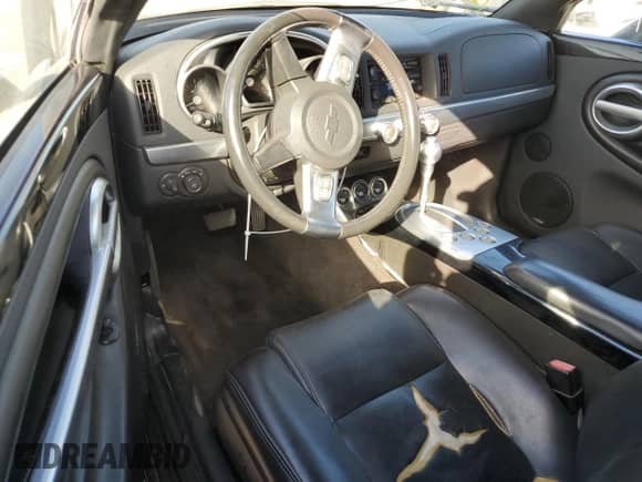 2005 Chevrolet SSR LS с VIN 1GCES14H95B121241, выставлен на аукционе Copart как лот 78016114 с пробегом Не указан миль и На запчасти • Non repairable. История ставок и продаж доступна на DreamBid. Изображение 8.