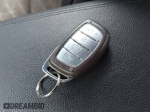 2018 Hyundai Sonata SEL with VIN 5NPE34AF1JH714375, listed as a IAAI auction lot 43159134 with 101,297 mi miles and . Bid and sale history available at DreamBid. Image 11.