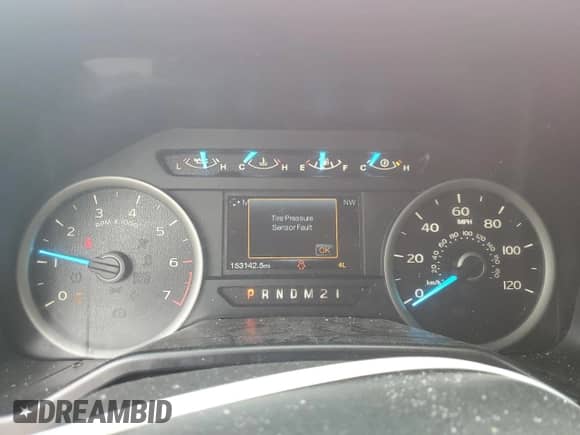 2016 Ford F-150 XLT z VIN 1FTEW1EF7GFC39818, wystawiony jako Copart lot #84414935 z przebiegiem 153 142 mil mil oraz Czysty tytuł • Clean title. Historia ofert i sprzedaży dostępna na DreamBid. Obrazek 9.