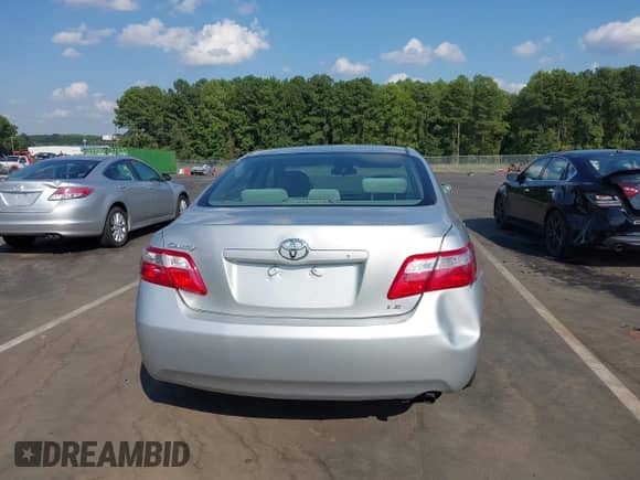 2007 Toyota Camry LE с VIN 4T1BE46KX7U653461, выставлен на аукционе IAAI как лот 43139800 с пробегом 107 212 миль миль и . История ставок и продаж доступна на DreamBid. Изображение 16.