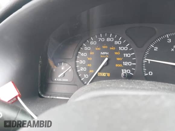 2000 Saturn SL with VIN 1G8ZK5276YZ210810, listed as a IAAI auction lot 41418014 with 93,078 mi miles and . Bid and sale history available at DreamBid. Image 7.
