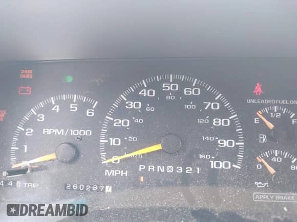 1999 Chevrolet Suburban z VIN 3GNEC16R4XG191802, wystawiony jako IAAI lot #42800207 z przebiegiem 260 237 mil mil oraz . Historia ofert i sprzedaży dostępna na DreamBid. Obrazek 7.