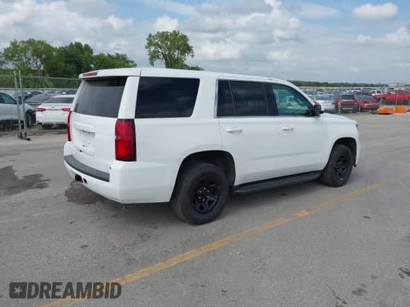 2018 Chevrolet Tahoe Commercial с VIN 1GNSKDEC8JR242164, выставлен на аукционе IAAI как лот 42779273 с пробегом 134 654 миль миль и . История ставок и продаж доступна на DreamBid. Изображение 4.