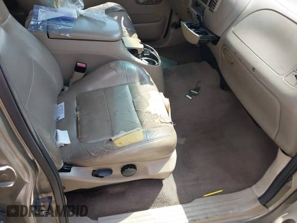 2002 Ford F-150 XLT z VIN 1FTRW076X2KB62595, wystawiony jako IAAI lot #43058055 z przebiegiem 258 708 mil mil oraz . Historia ofert i sprzedaży dostępna na DreamBid. Obrazek 5.