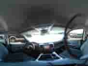 2017 Ram 1500 Big Horn z VIN 1C6RR6LTXHS639452, wystawiony jako IAAI lot #42508678 z przebiegiem 132 436 mil mil oraz . Historia ofert i sprzedaży dostępna na DreamBid. Obrazek 19.