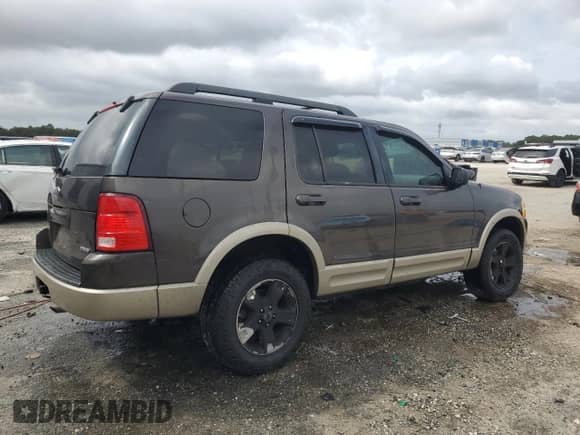 2005 Ford Explorer Eddie Bauer z VIN 1FMZU74E35UA54883, wystawiony jako Copart lot #85176865 z przebiegiem 118 415 mil mil oraz Szkoda całkowita • Salvage title. Historia ofert i sprzedaży dostępna na DreamBid. Obrazek 3.