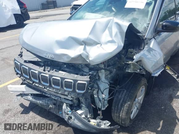 2022 Jeep Compass Latitude с VIN 3C4NJCBBXNT182500, выставлен на аукционе IAAI как лот 42750538 с пробегом 52 233 миль миль и . История ставок и продаж доступна на DreamBid. Изображение 6.