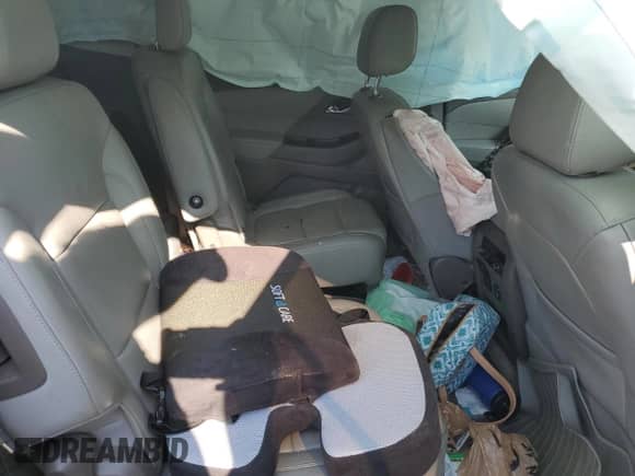 2018 Chevrolet Traverse Premier с VIN 1GNERKKW4JJ246349, выставлен на аукционе Copart как лот 62103685 с пробегом Не указан миль и Списание • Salvage title. История ставок и продаж доступна на DreamBid. Изображение 10.