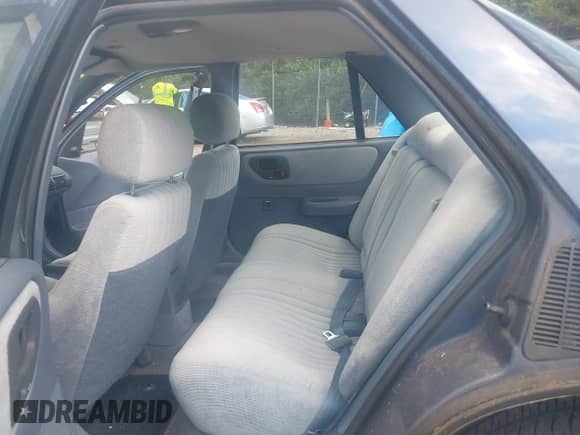 1996 Chevrolet Corsica с VIN 1G1LD5546TY235348, выставлен на аукционе IAAI как лот 42741795 с пробегом 147 582 миль миль и . История ставок и продаж доступна на DreamBid. Изображение 8.