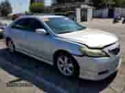 2007 Toyota Camry LE с VIN 4T1BK46K07U532706, выставлен на аукционе Copart как лот 84615535 с пробегом 230 235 миль миль и Списание • Salvage title. История ставок и продаж доступна на DreamBid. Изображение 4.