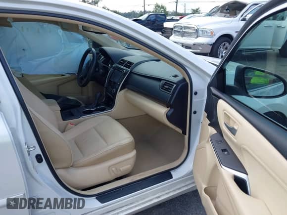 2016 Toyota Camry XLE with VIN 4T1BK1FK1GU572372, listed as a IAAI auction lot 43356237 with 56,483 mi miles and . Bid and sale history available at DreamBid. Image 5.