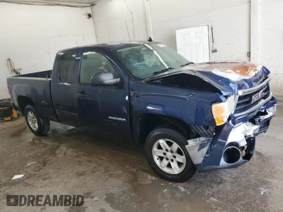 2010 GMC Sierra 1500 SLE z VIN 1GTSCVE06AZ162914, wystawiony jako Copart lot #67729305 z przebiegiem 106 301 mil mil oraz Szkoda całkowita • Salvage title. Historia ofert i sprzedaży dostępna na DreamBid. Obrazek 4.