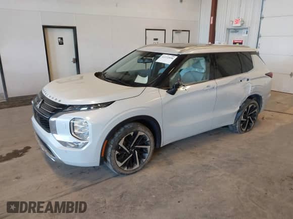2024 Mitsubishi Outlander SEL с VIN JA4J4WA89RZ003725, выставлен на аукционе IAAI как лот 42232056 с пробегом 46 502 миль миль и . История ставок и продаж доступна на DreamBid. Изображение 17.