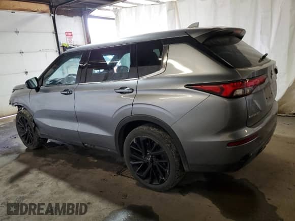 2022 Mitsubishi Outlander SE с VIN JA4J3UA87NZ069272, выставлен на аукционе Copart как лот 81976885 с пробегом 94 903 миль миль и Списание • Salvage title. История ставок и продаж доступна на DreamBid. Изображение 2.