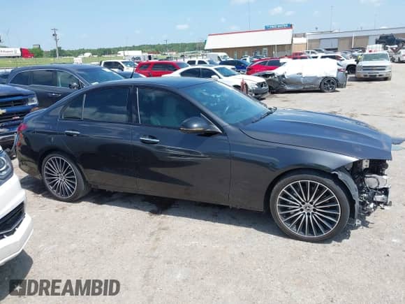 2023 Mercedes-Benz C 300 z VIN W1KAF4GB1PR095505, wystawiony jako IAAI lot #42676727 z przebiegiem 49 432 mil mil oraz . Historia ofert i sprzedaży dostępna na DreamBid. Obrazek 14.