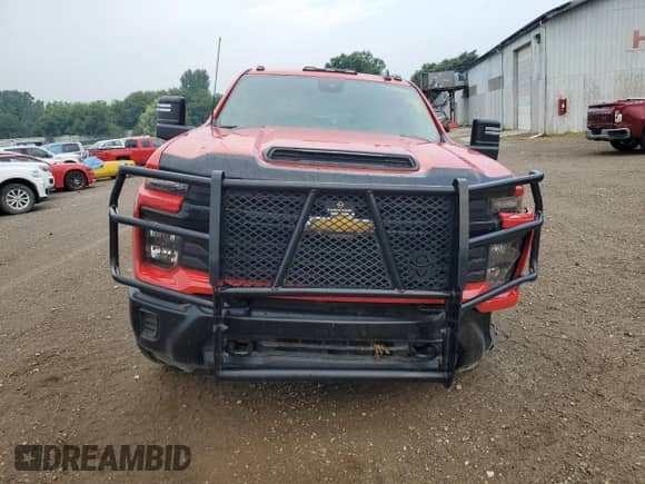 2024 Chevrolet Silverado 2500HD Work Truck with VIN 1GC4YLE74RF355345, listed as a Copart auction lot 66912035 with 19,142 mi miles and Salvage title. Bid and sale history available at DreamBid. Image 5.