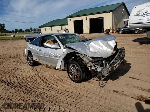 2002 Chevrolet Cavalier LS Sport z VIN 1G1JH12F227305927, wystawiony jako Copart lot #63666195 z przebiegiem Nie podano mil oraz Szkoda całkowita • Salvage title. Historia ofert i sprzedaży dostępna na DreamBid. Obrazek 13.