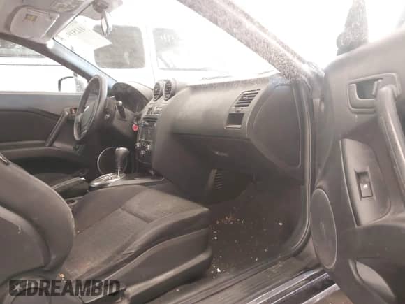 2008 Hyundai Tiburon GS с VIN KMHHM66D58U279806, выставлен на аукционе IAAI как лот 41251941 с пробегом 67 550 миль миль и . История ставок и продаж доступна на DreamBid. Изображение 5.