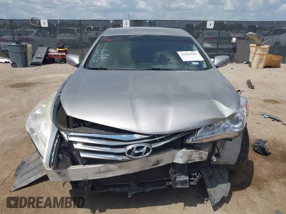 2013 Hyundai Azera с VIN KMHFG4JG8DA231328, выставлен на аукционе IAAI как лот 42985880 с пробегом 102 782 миль миль и . История ставок и продаж доступна на DreamBid. Изображение 13.