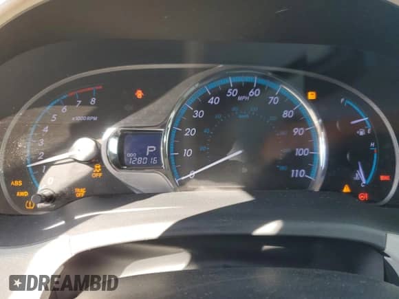2012 Toyota Sienna XLE z VIN 5TDDK3DC0CS047130, wystawiony jako Copart lot #70273485 z przebiegiem 128 016 mil mil oraz Czysty tytuł • Clean title. Historia ofert i sprzedaży dostępna na DreamBid. Obrazek 9.
