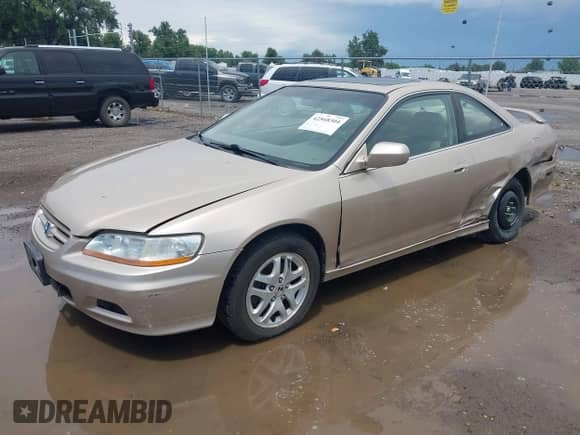2002 Honda Accord EX с VIN 1HGCG22532A018701, выставлен на аукционе IAAI как лот 42568304 с пробегом 91 445 миль миль и . История ставок и продаж доступна на DreamBid. Изображение 17.