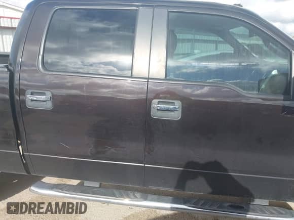 2013 Ford F-150 XL z VIN 1FTFW1CF3DKF93913, wystawiony jako IAAI lot #43389853 z przebiegiem 119 937 mil mil oraz . Historia ofert i sprzedaży dostępna na DreamBid. Obrazek 13.