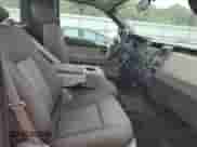 2009 Ford F-150 STX z VIN 1FTRF02WX9KC15605, wystawiony jako Copart lot #73507494 z przebiegiem 102 411 mil mil oraz Szkoda całkowita • Salvage title. Historia ofert i sprzedaży dostępna na DreamBid. Obrazek 10.